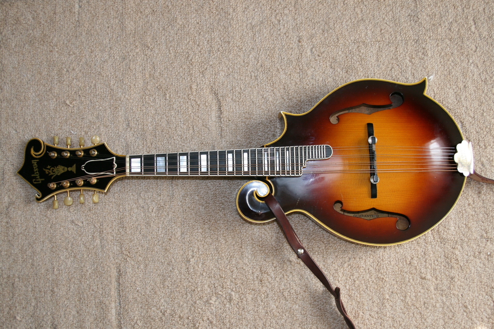 ヴィンテージマンドリン「Gibson F5」 1935年か？: 古川修の美酒・美食